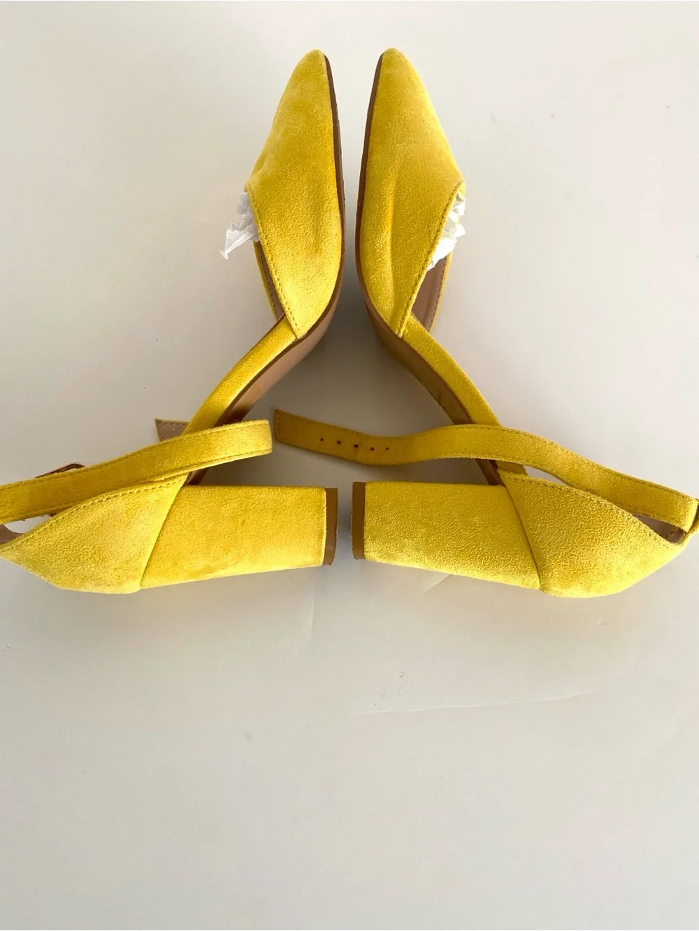 Forever Yellow Faux Suede Pointed Toe Block Heels with Ankle Strap 8 Retro Mod